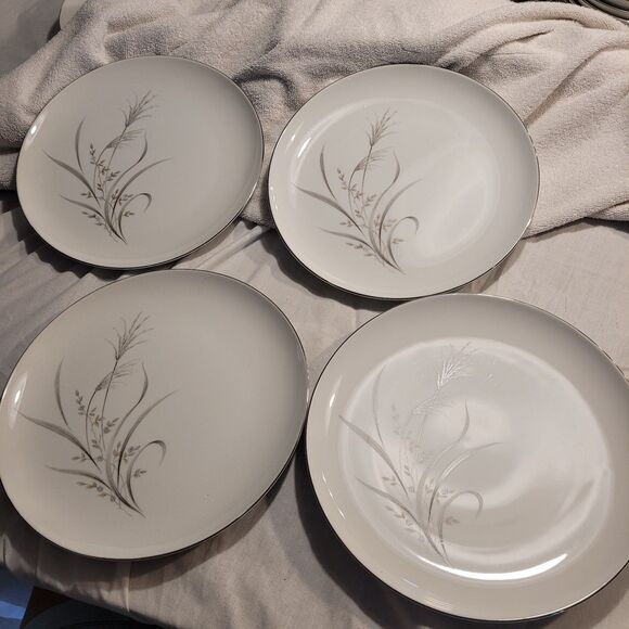 Castlecourt Fine China Japan Wheat Spray Set Of 4,  10.5” Single Dinner Plates - Picture 1 of 7